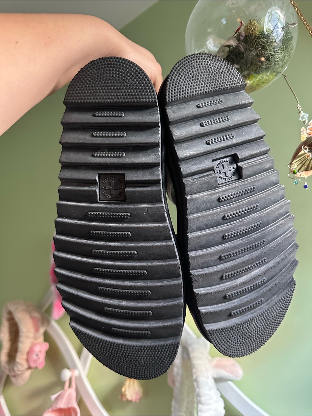Dr. Martens VOSS PISA LEATHER STRAP SANDALS Black Platforms Floral - Picture 5 of 7
